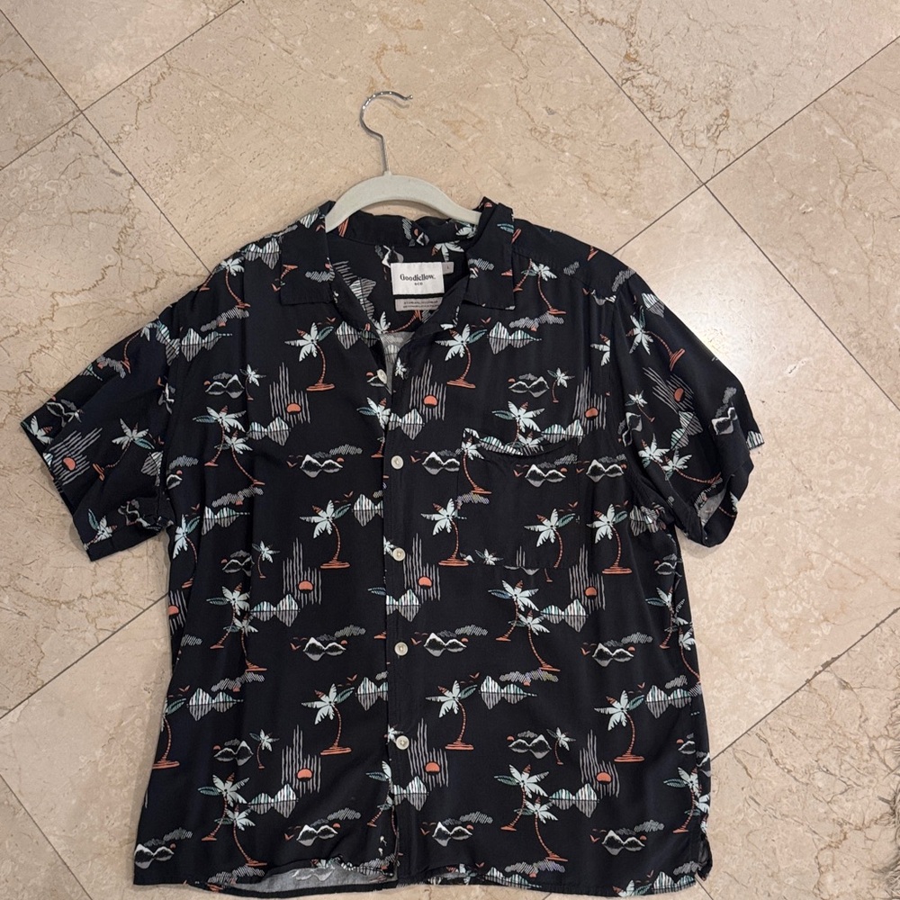 Goodfellow and Co Black and White Palm Print Shirt